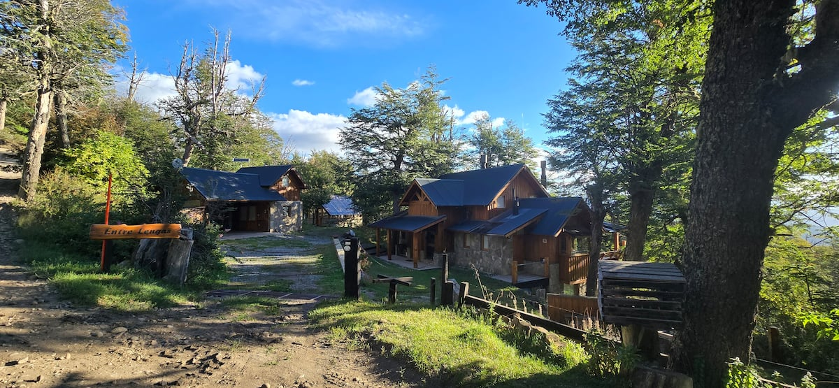 Casa Entre Lengas